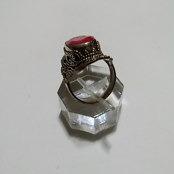 Ruby Ring - Picture 5 of 7